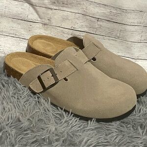 NWOT Project Cloud Memory Foam Genuine Leather Clogs Sz 8